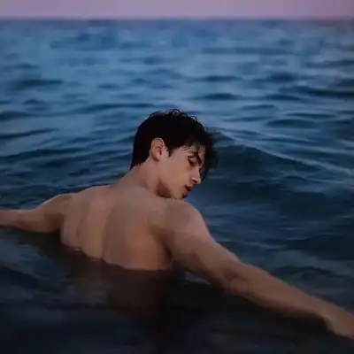 卢浅伽